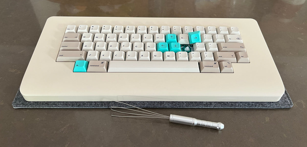 Piggy 60% In-stock Extras: Aluminum Keyboard (2nd Batch)